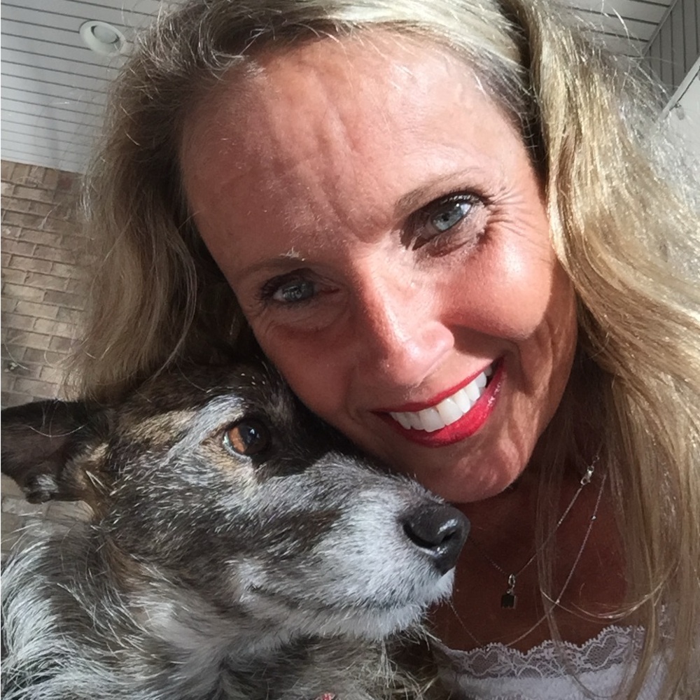 Meet your Posher, Renee